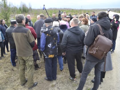 С собственниками СНТ обсудили строительство нового кладбища около села Бибирево