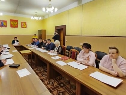 ЧЕТВЕРТОЕ  ПЛЕНАРНОЕ ЗАСЕДАНИЕ ГОРОДСКОЙ ДУМЫ