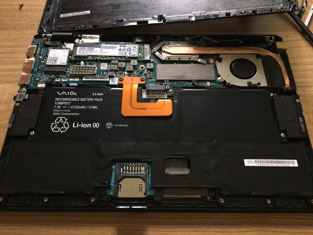 Vaio Pro 11を分解してSSDを換装 CT525MX300SSD4/JP (M.2 SATA SSD)で525GBに容量アップ