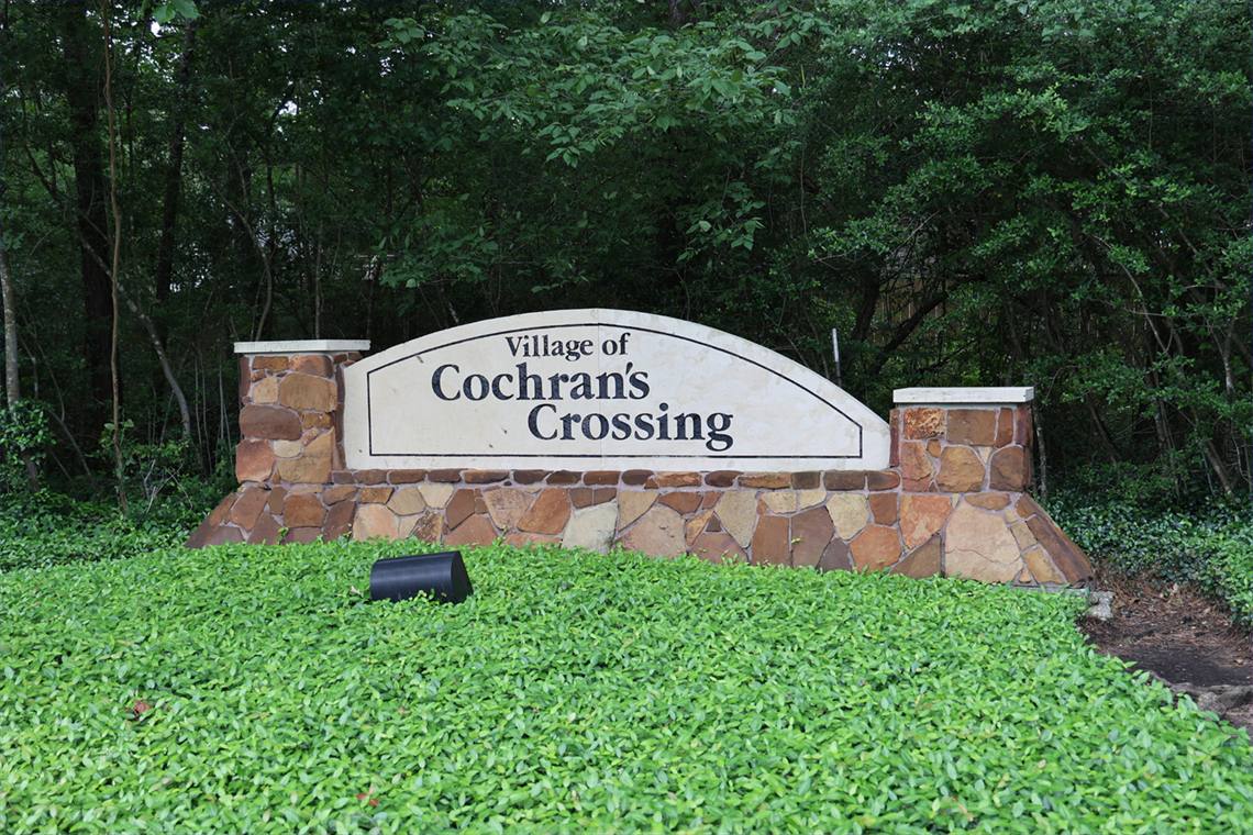 Living on the Palmer Course: A Guide to Golf Homes in Cochran's Crossing