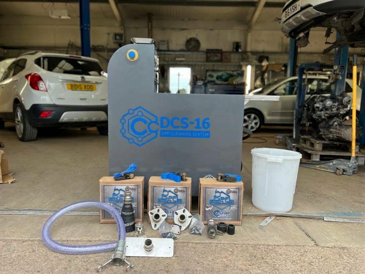 Carbon Clean DCS-16 off-car DPF cleaning in Staffordshire — image 3