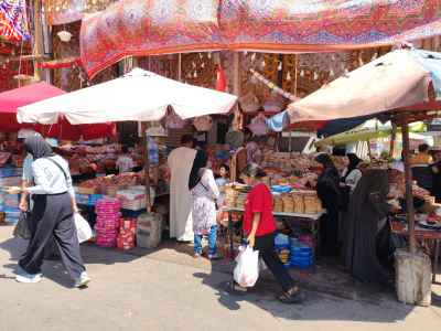 Seasonal Street Market Stalls (Shawader), Faggala Cairo