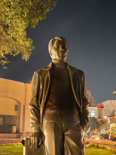 Abdel Halim Hafez Bronze Statue, Cairo Opera House Square