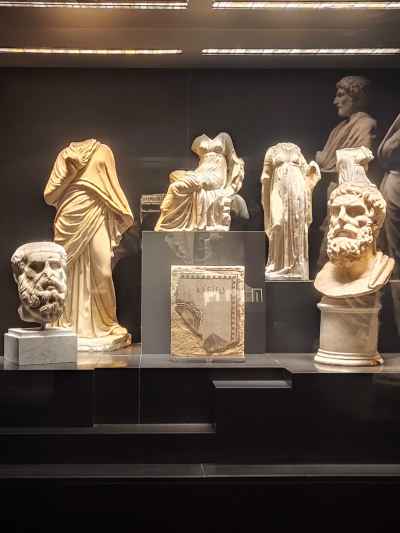 Greco-Roman Marble Statues Display Case, Alexandria Museum