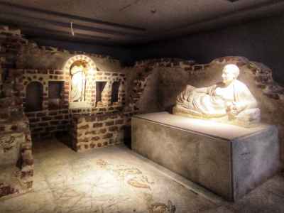 Roman Funerary Chamber with Recumbent Statue, Greco-Roman Museum Alexandria