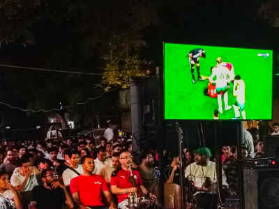 Egyptian Fans Watch World Cup at Downtown Cairo Cafe