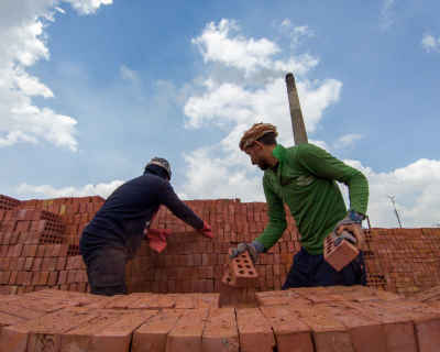 Brick Factory Workers Stacking Bricks, Al-Manashi Cairo