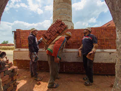 Brick Factory Workers Loading Bricks, Al-Qanater Al-Khayreya