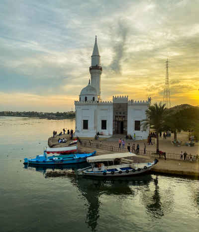 Abu Mandour Mosque at Sunset, Rashid Nile