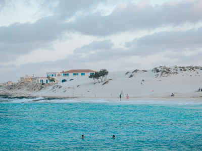 Al-Laguna Beach Marsa Matruh Turquoise Sea White Dunes