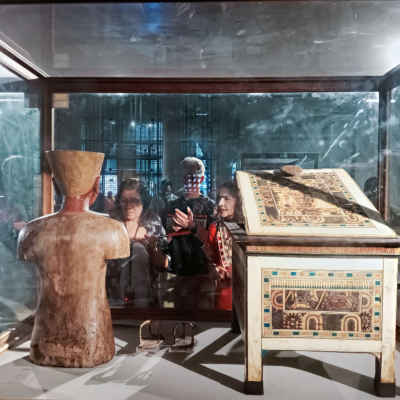 Tourists Viewing Tutankhamun Hunting Box, Egyptian Museum Cairo