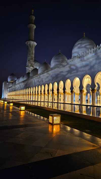 Sheikh Zayed Grand Mosque Arcade at Night, Abu Dhabi
