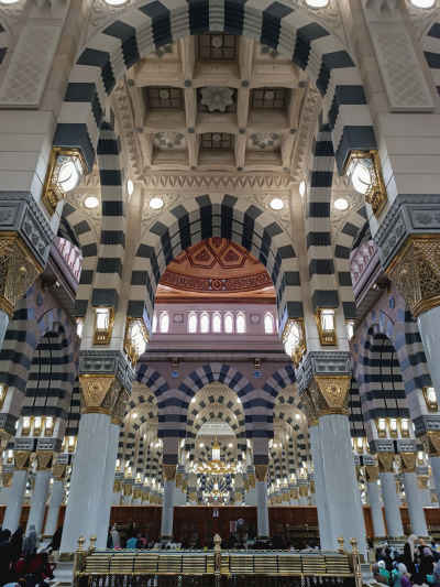 Al-Masjid An-Nabawi Interior, Medina Saudi Arabia
