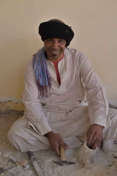 Traditional Alabaster Stone Carver Craftsman, Luxor Egypt
