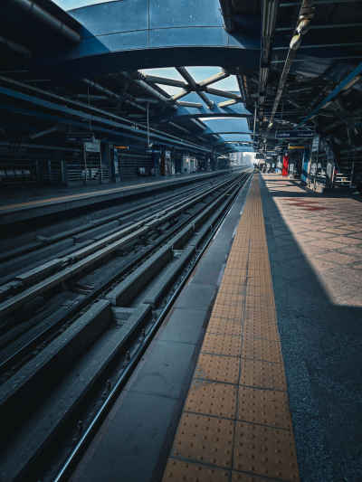 El Kawmia Station Platform, Cairo Metro Line 3