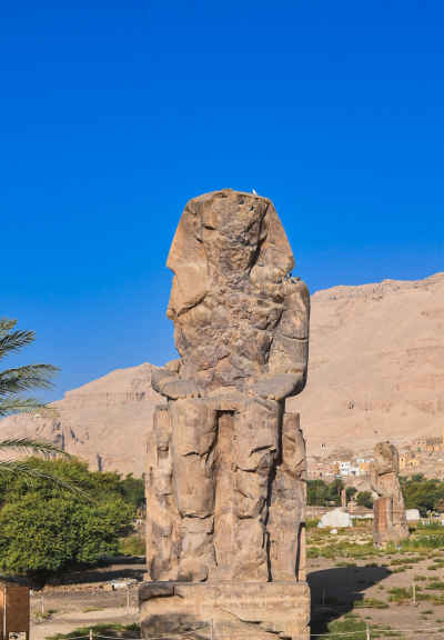 Colossi of Memnon Ancient Statues, Luxor Egypt