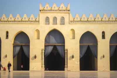Al-Hakim Mosque – Historic Fatimid Architecture in Old Cairo