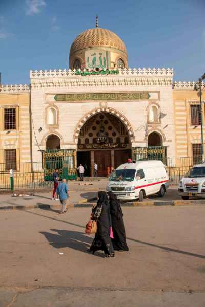Al-Sayyeda Nafisa Mosque Entrance, Cairo Daily Life