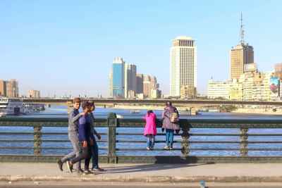 Selfie Moments on Kasr el Nil Bridge – Cairo Winter 2017