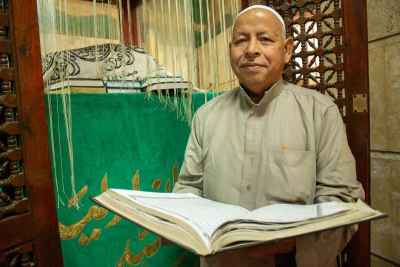 Maqam Caretaker Reciting the Qur’an