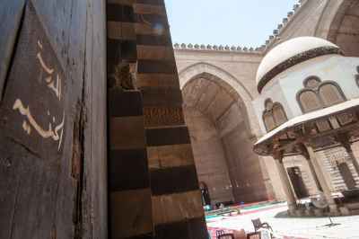 Sultan Hassan Mosque – Courtyard Architecture in Old Cairo 3