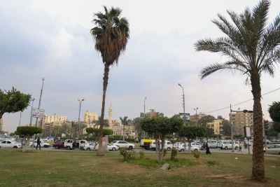 Traffic at a Busy Intersection, Cairo under Cloudy Sky -4