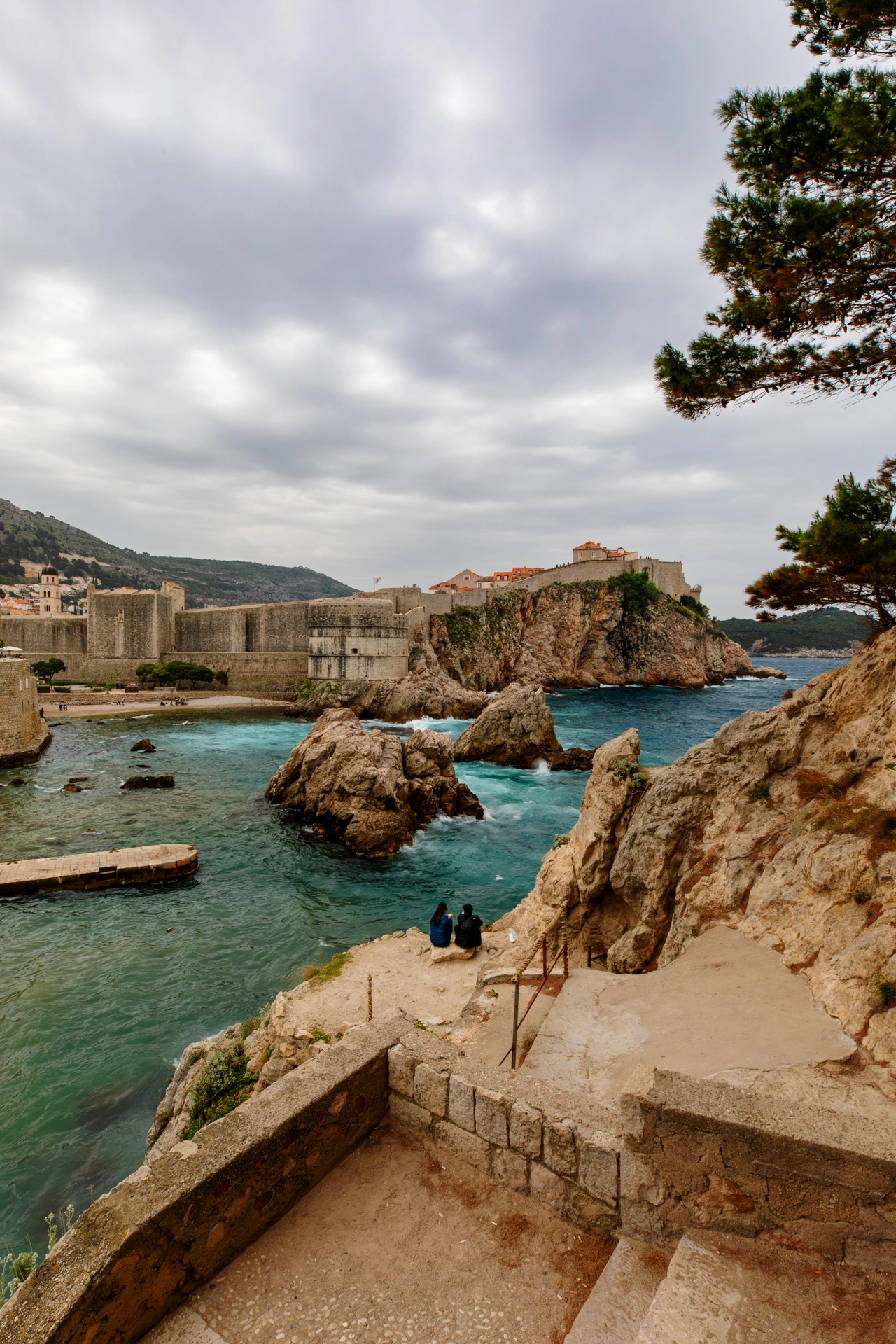 Majestic View of Dubrovnik's Historic Fortifications