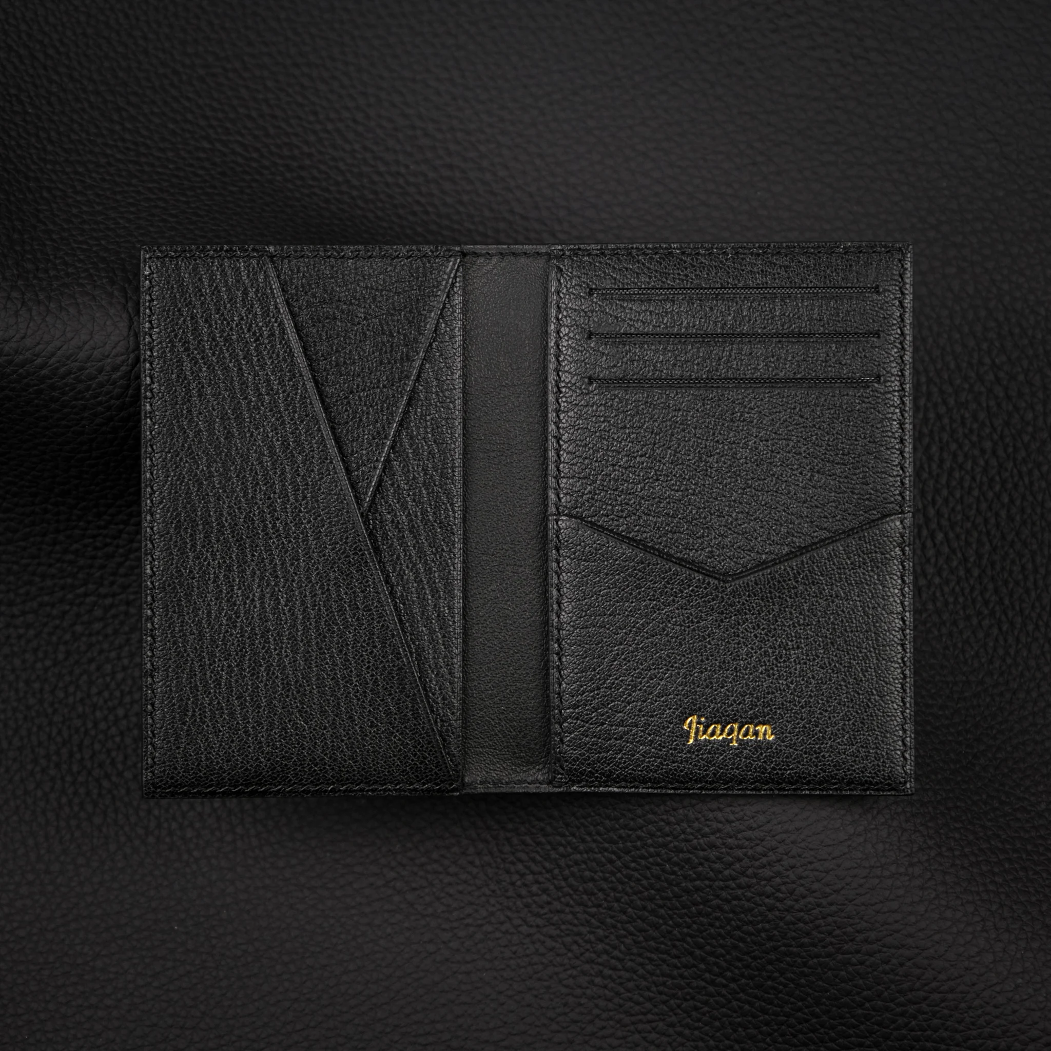 Ảnh Studio Ví compact da dê Alran black - Koi Leather