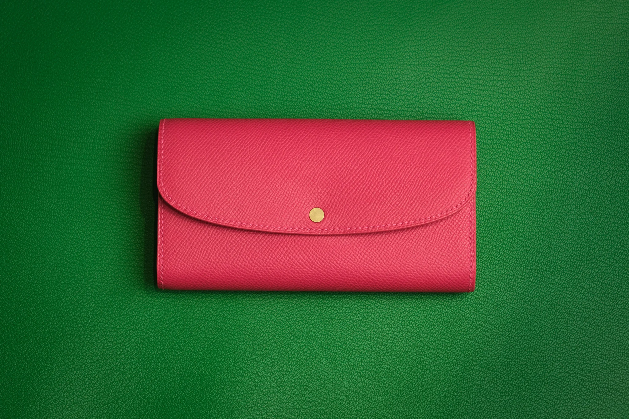 Ảnh Studio Ví dài - Koi Leather