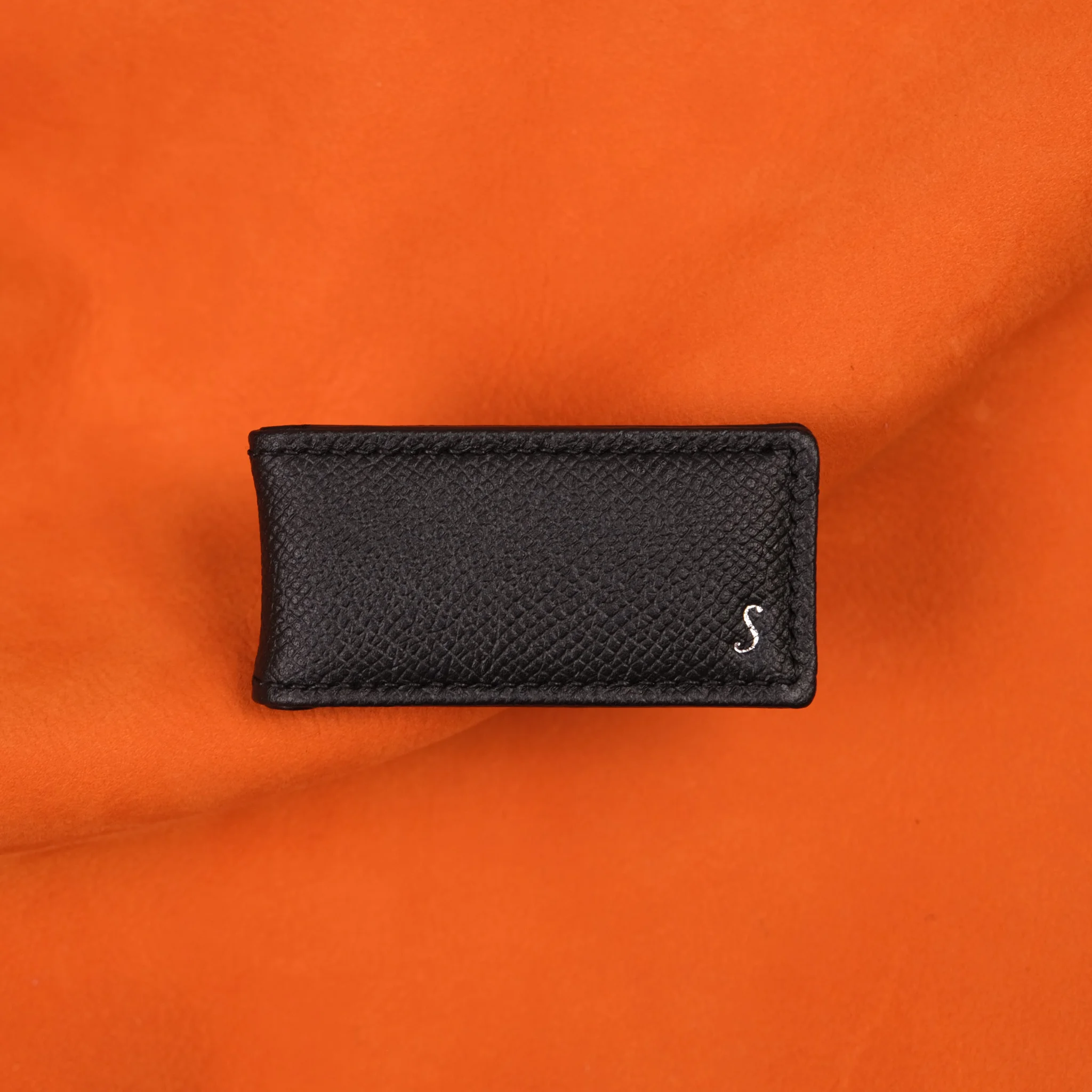 Ảnh Studio money clip - Koi Leather