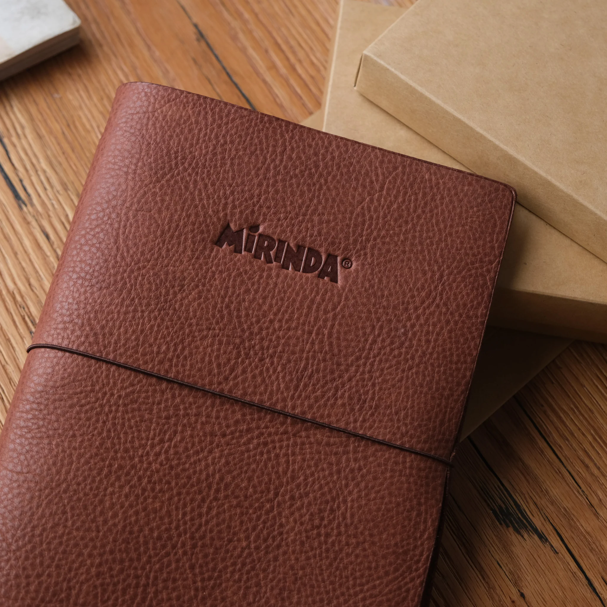 Ảnh Studio Bìa sổ Miranda - Koi Leather