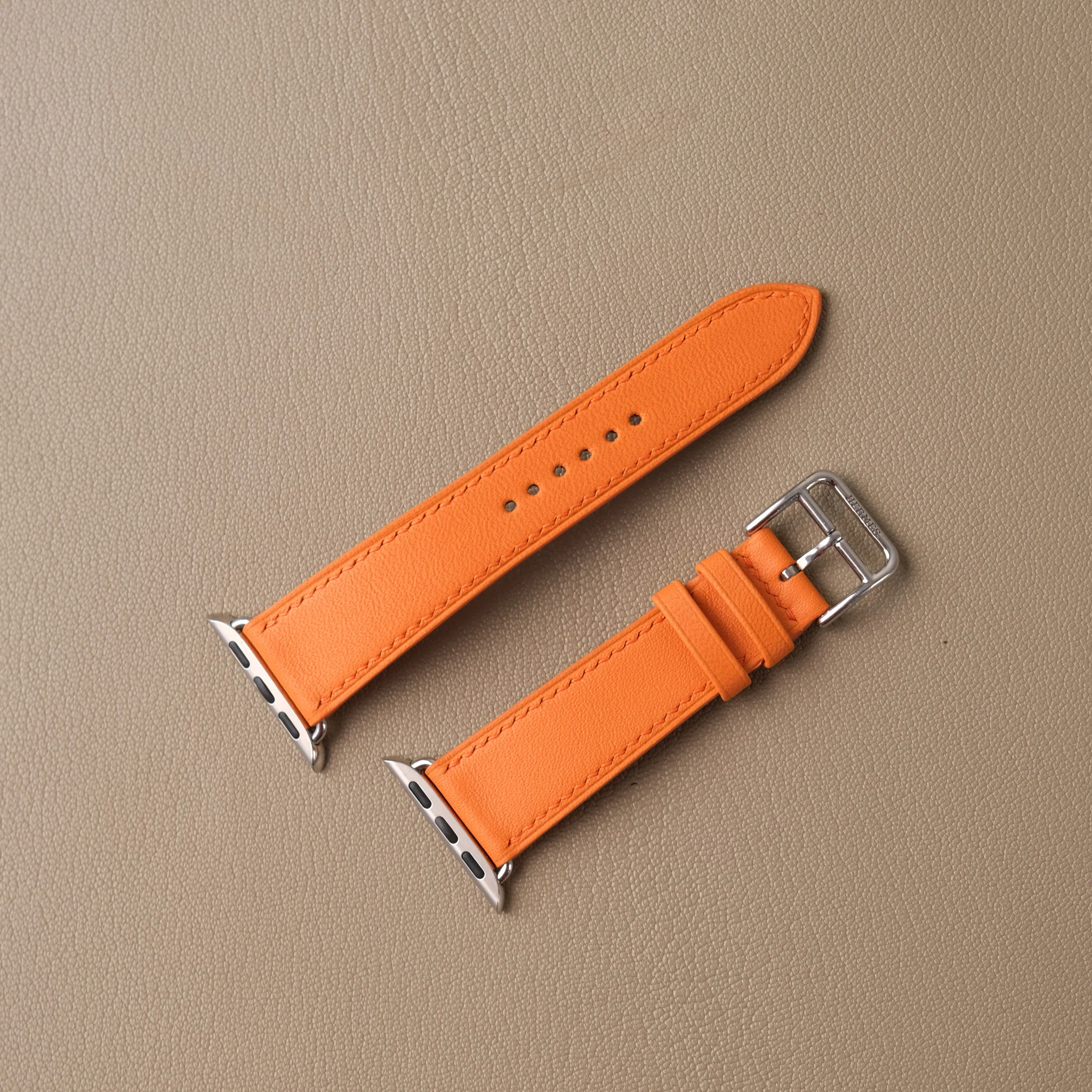 Ảnh Studio Dây đồng hồ Apple watch - Koi Leather