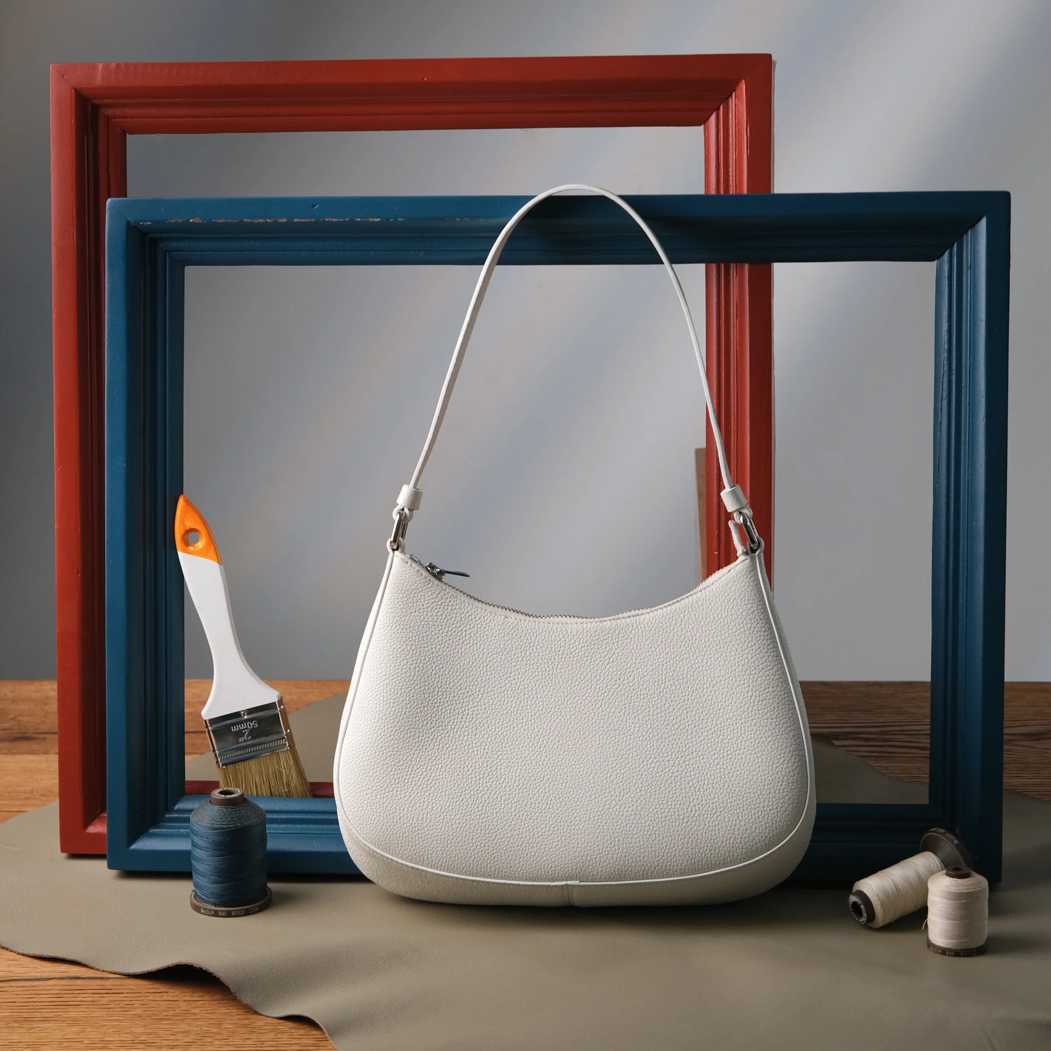 Ảnh Studio Túi Cleo - Koi Leather