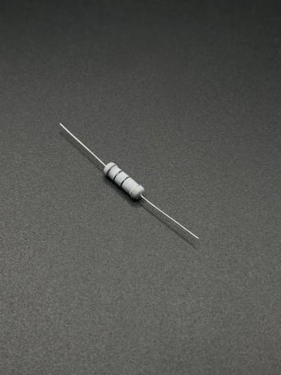 10Ω 2W resistor
