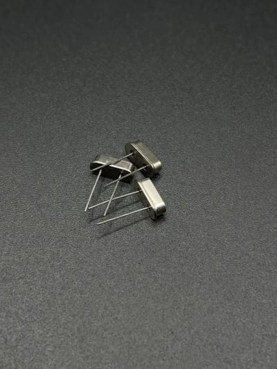 16.384MHz crystal oscillator