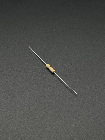 4.7Ω 1/4W resistor