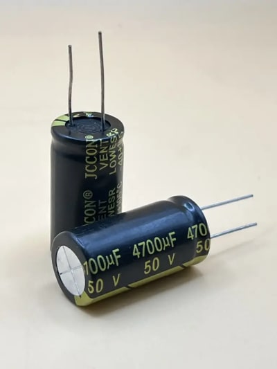 4700UF 50V Electrolytic Capacitors