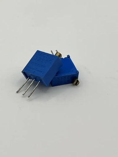 502 5KΩ potentiometer/variable resistor
