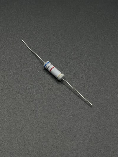 6.8KΩ 2W resistor