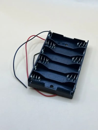6 AA battery casing