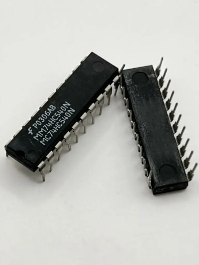 74HC540