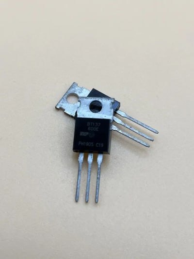 BT137-600E bidirectional thyristor