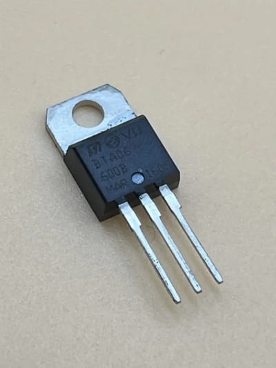 BTA06-600B thyristor