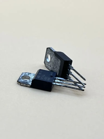 BTA16-600C triac
