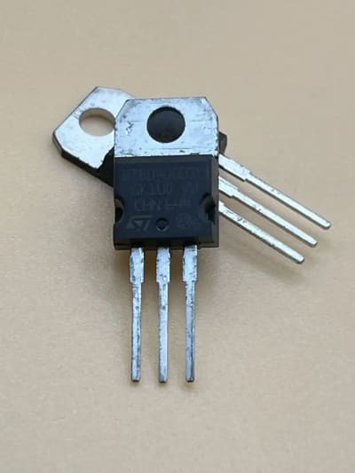 BTB04-600SL SCR