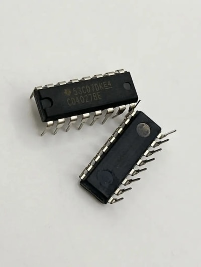 CD4027 dual JK master-slave trigger