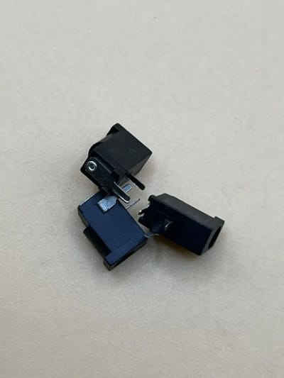 DC002 DC socket
