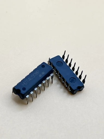 HD74LS08P (74LS08) Logic chip