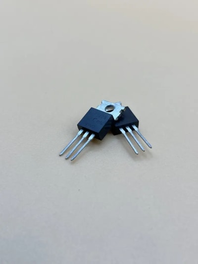 IRF540 100V 33A