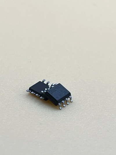 IRF7105 N+P Dual Channel SOP8